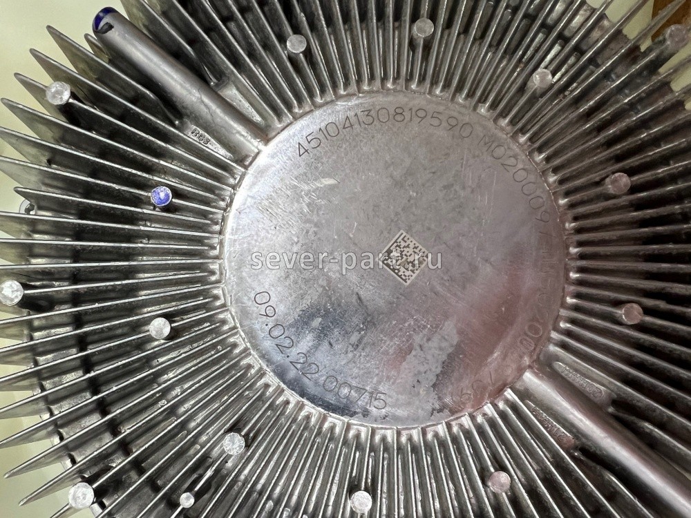 Вентилятор КАМАЗ-ЕВРО 704мм с вязкостной муфтой в сборе (дв.WEICHAI) / Borg Warner 020009741